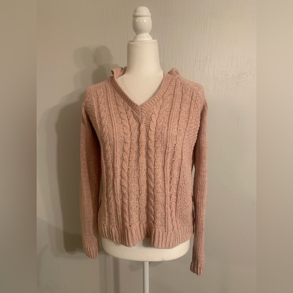 SO Women's Blush V-Neck Cable Knit Sweater - Picture 1 of 5